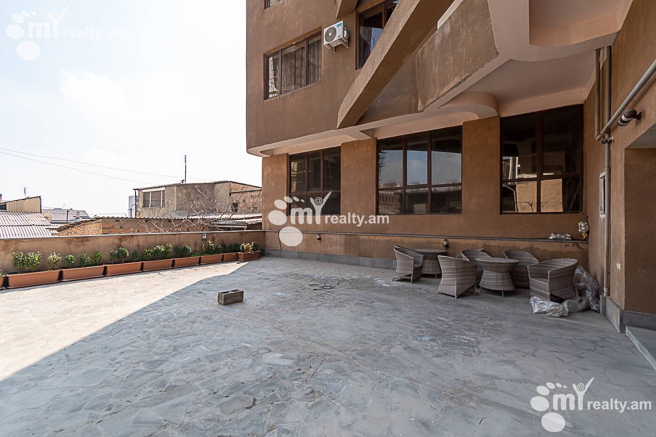 4 սենյականոց բնակարան  Արաբկիր 17րդ փող, Արաբկիր Երևան, 143127