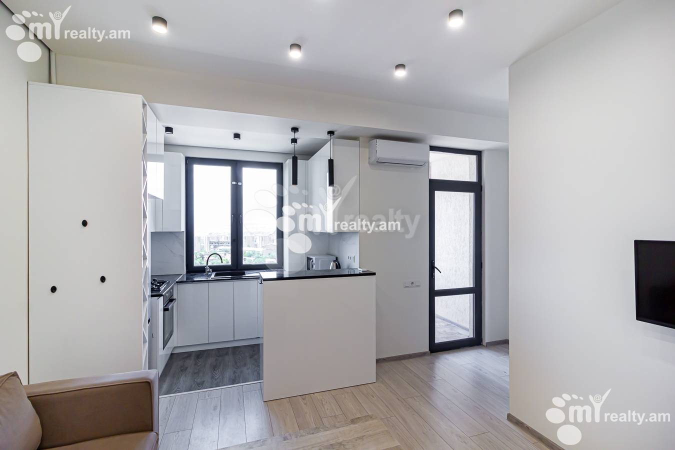 Снять 3 комнатную квартиру Аргутйан ул, Арабкир Ереван, 151546