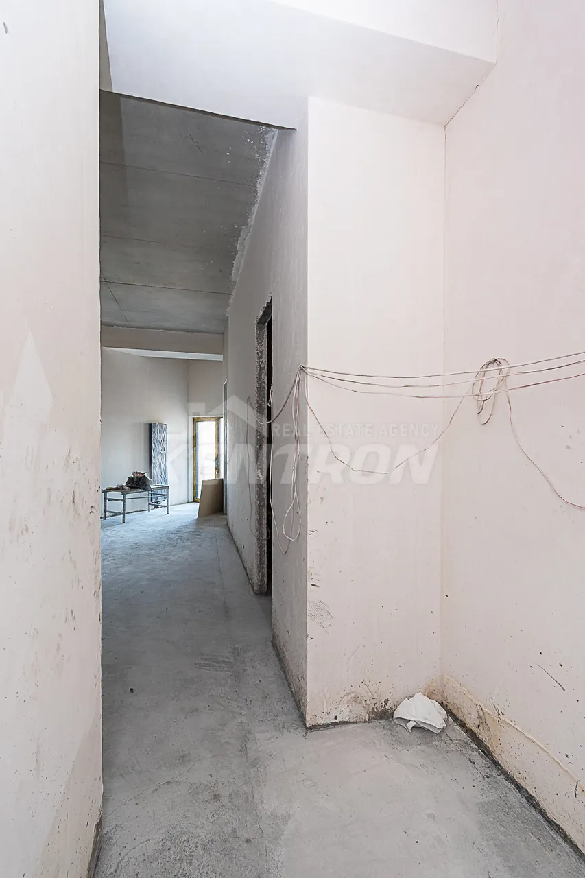 3 bedroom apartment for sale Komitas Ave, Arabkir Yerevan, 161892