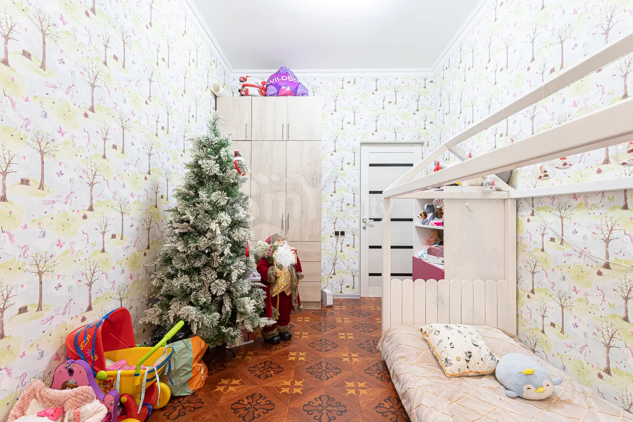 4 bedroom apartment for sale Arghutyan St, Arabkir Yerevan, 158200