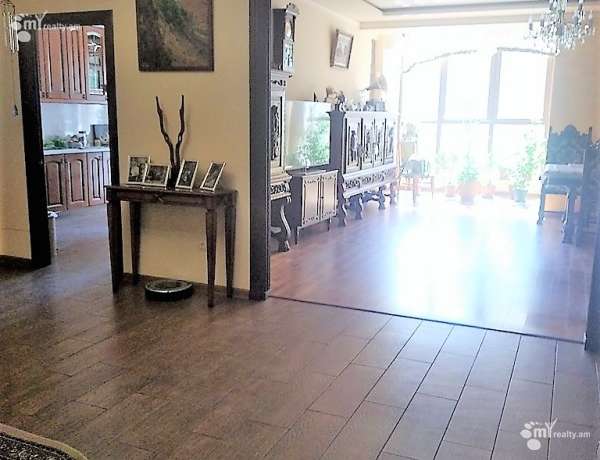 4-senyakanoc-bnakaran-vacharq-Yerevan-Center