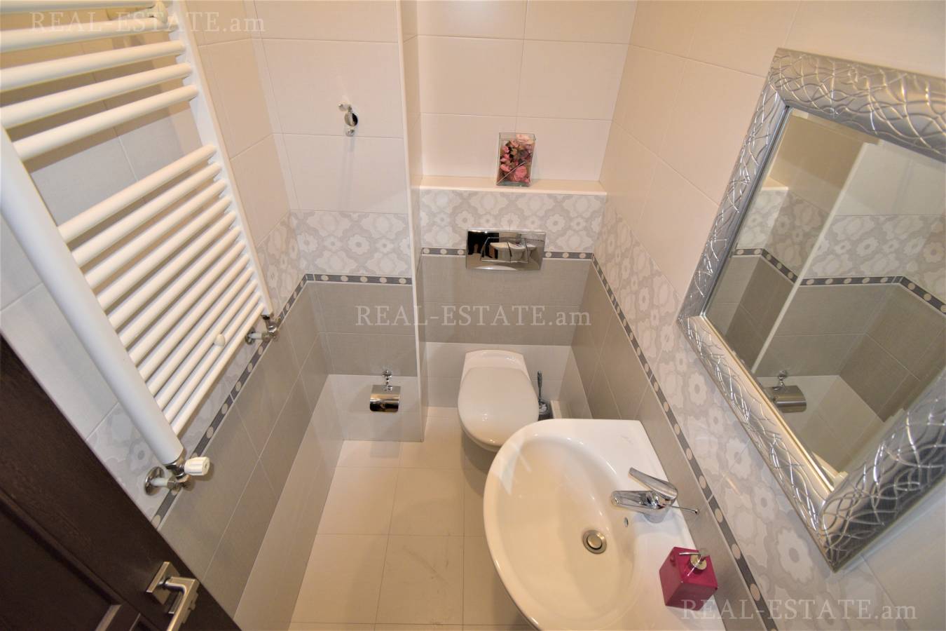 4 bedroom apartment for sale خیابان کِری, عربگیر ایروان, 118217