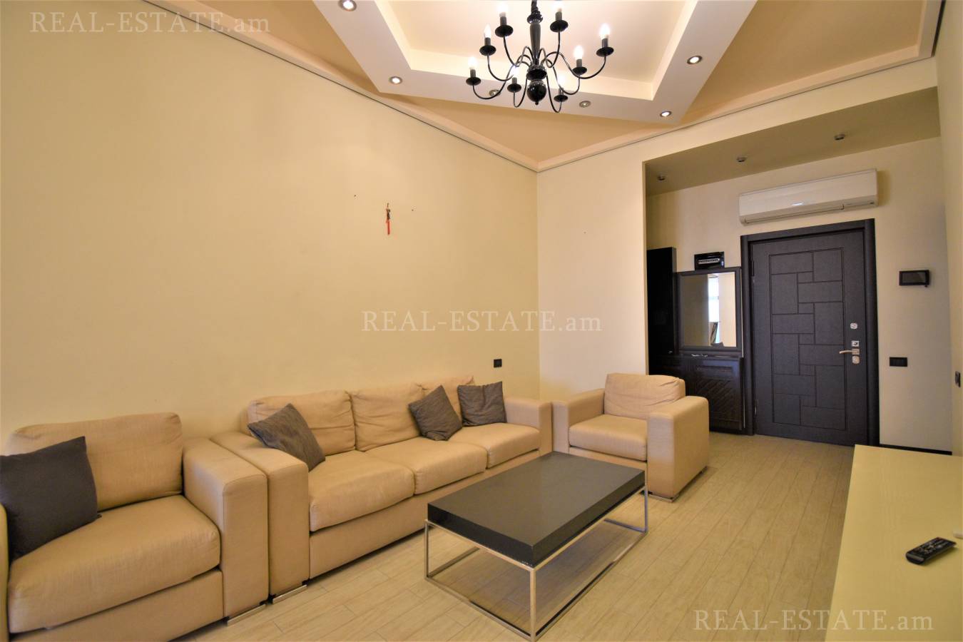 4 bedroom apartment for sale خیابان کِری, عربگیر ایروان, 118217