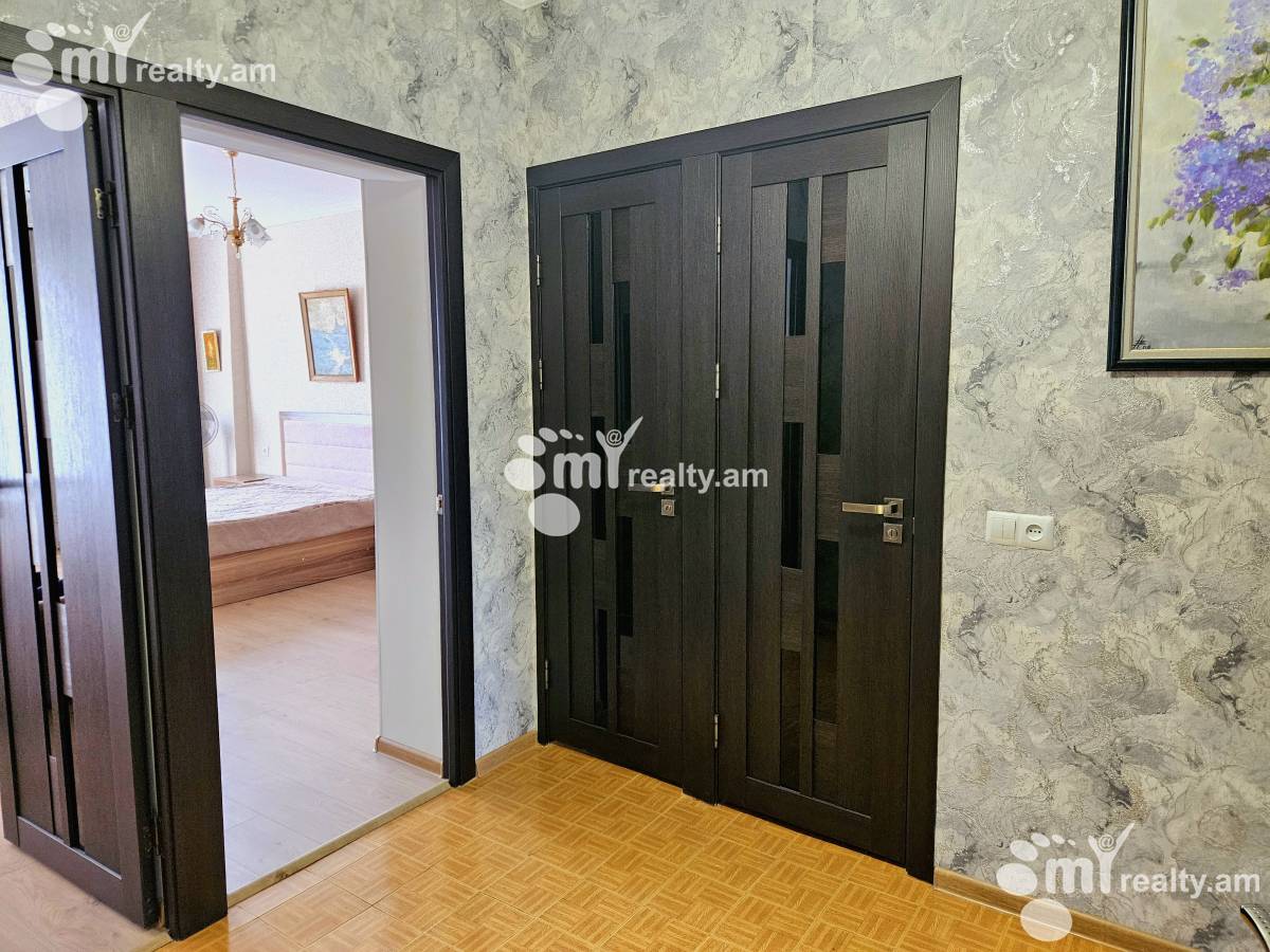 Снять 2 комнатную квартиру Маштоца пр, Центр Ереван, 153397