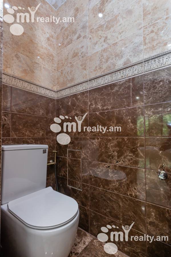 2 սենյականոց բնակարան  Հերացու փող, Կենտրոն Երևան, 93881