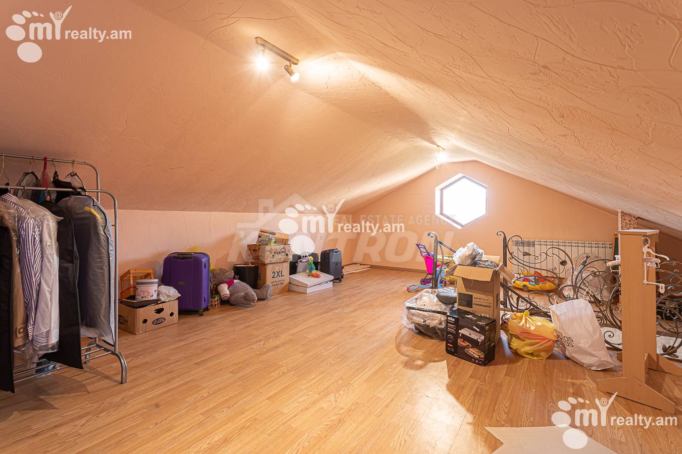 House for sale Paruyr Sevak dis., Avan Yerevan, 156723