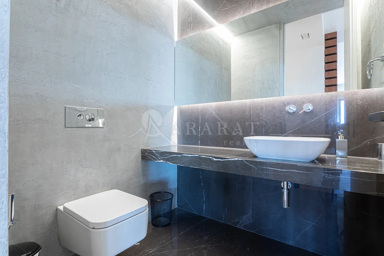 4 bedroom apartment for sale Pushkin St, Center Yerevan, 157581