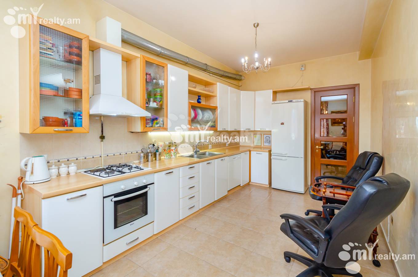 5 bedroom apartment for rent Pushkin St, Center Yerevan, 153300