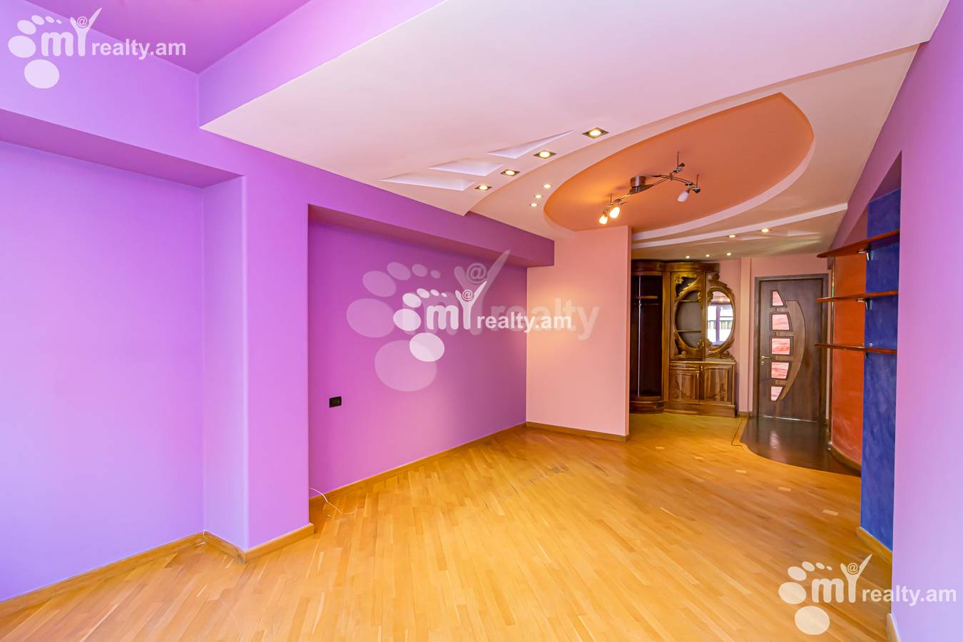 3 bedroom apartment for sale خیابان زاواریان, مرکز شهر ایروان, 145540