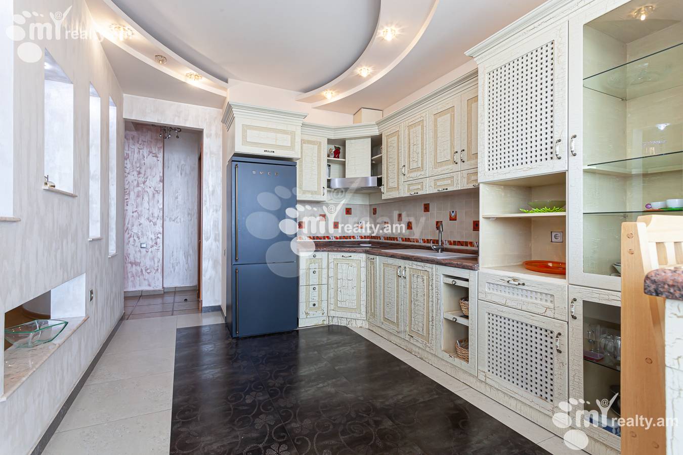 3 սենյականոց բնակարան վարձով Դ. Դեմիրճյան փող, Կենտրոն Երևան, 155880