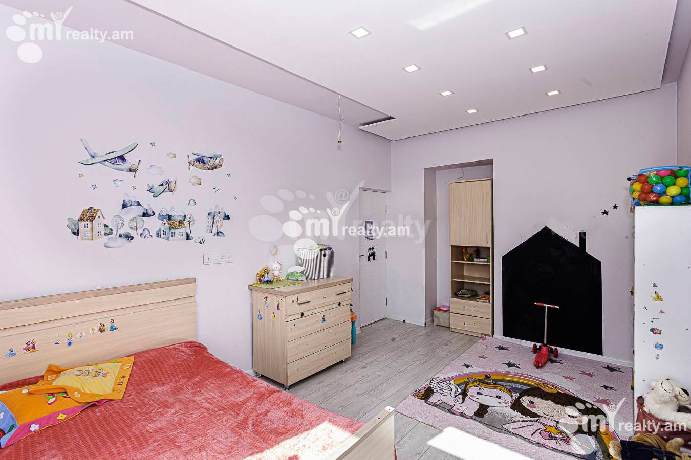 3 սենյականոց բնակարան վարձով Դրոյի փող., Քանաքեռ-Զեյթուն Երևան, 146488