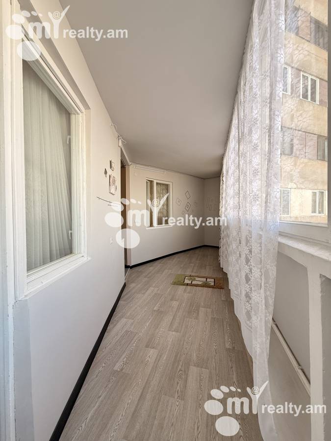 3 bedroom apartment for sale Norashen district, Adshapnjak Yerevan, 157194