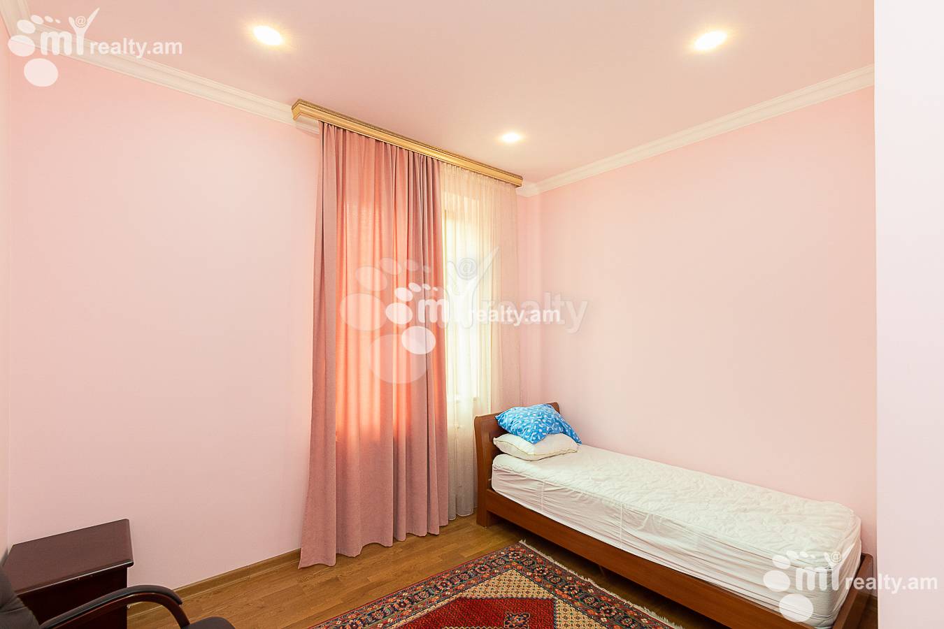 Купить дом Айгестан 2ой ул, Центр Ереван, 148781