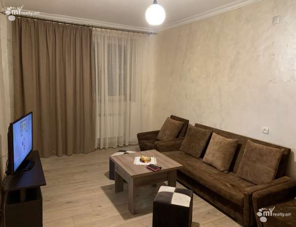 varcov-bnakaran/2-senyakanoc/Leningradyan+St/Ajapnyak/Yerevan