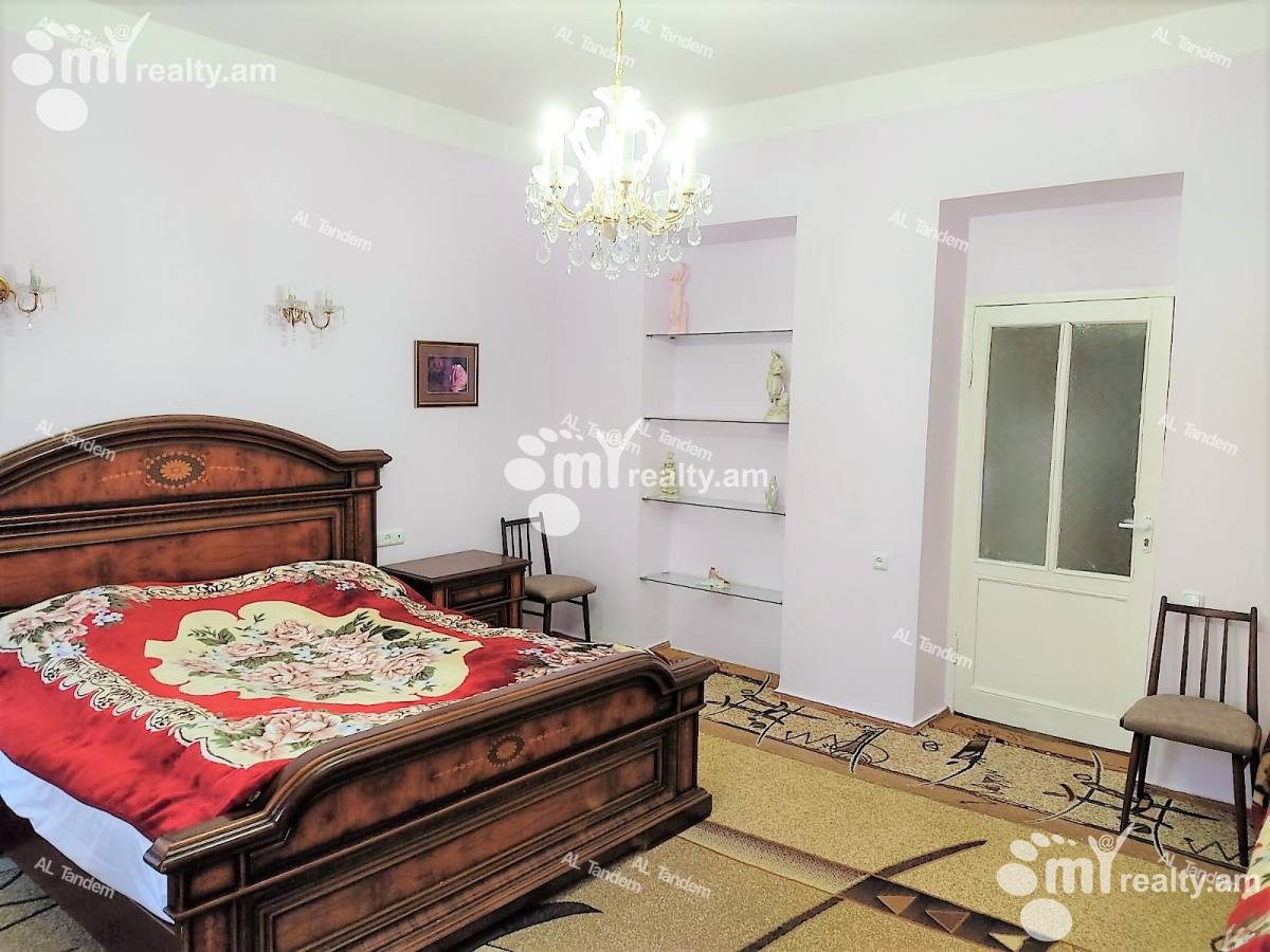 5 bedroom apartment for rent Sayat-Nova Ave, Center Yerevan, 132651