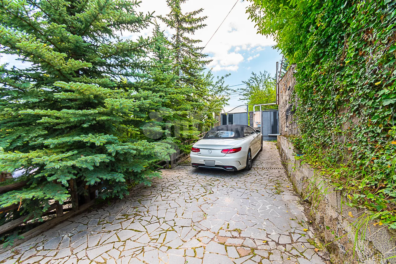 House for sale Pahlavunyats st, Tsaghkadzor Kotajk, 160992