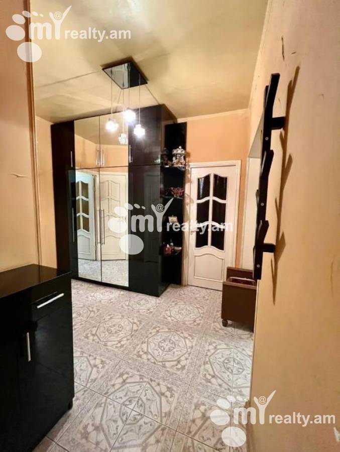 Снять 3 комнатную квартиру Гюлбенкян ул, Арабкир Ереван, 159595