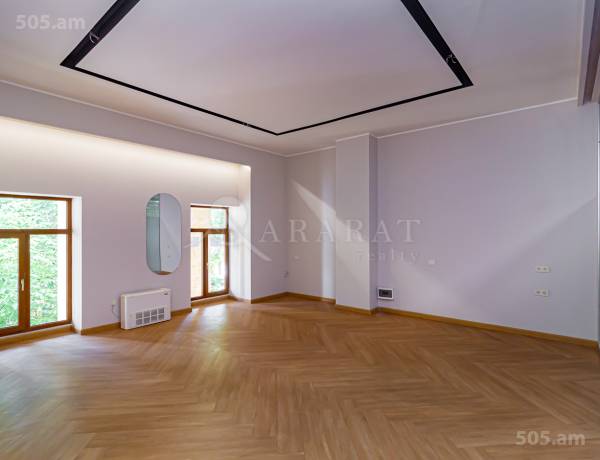 komercion-vardzakalutyun-Yerevan-Center