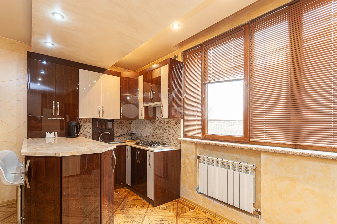 2 bedroom apartment for rent Sayat-Nova Ave, Center Yerevan, 158595