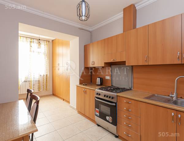 2-senyakanoc-bnakaran-vacharq-Yerevan-Center