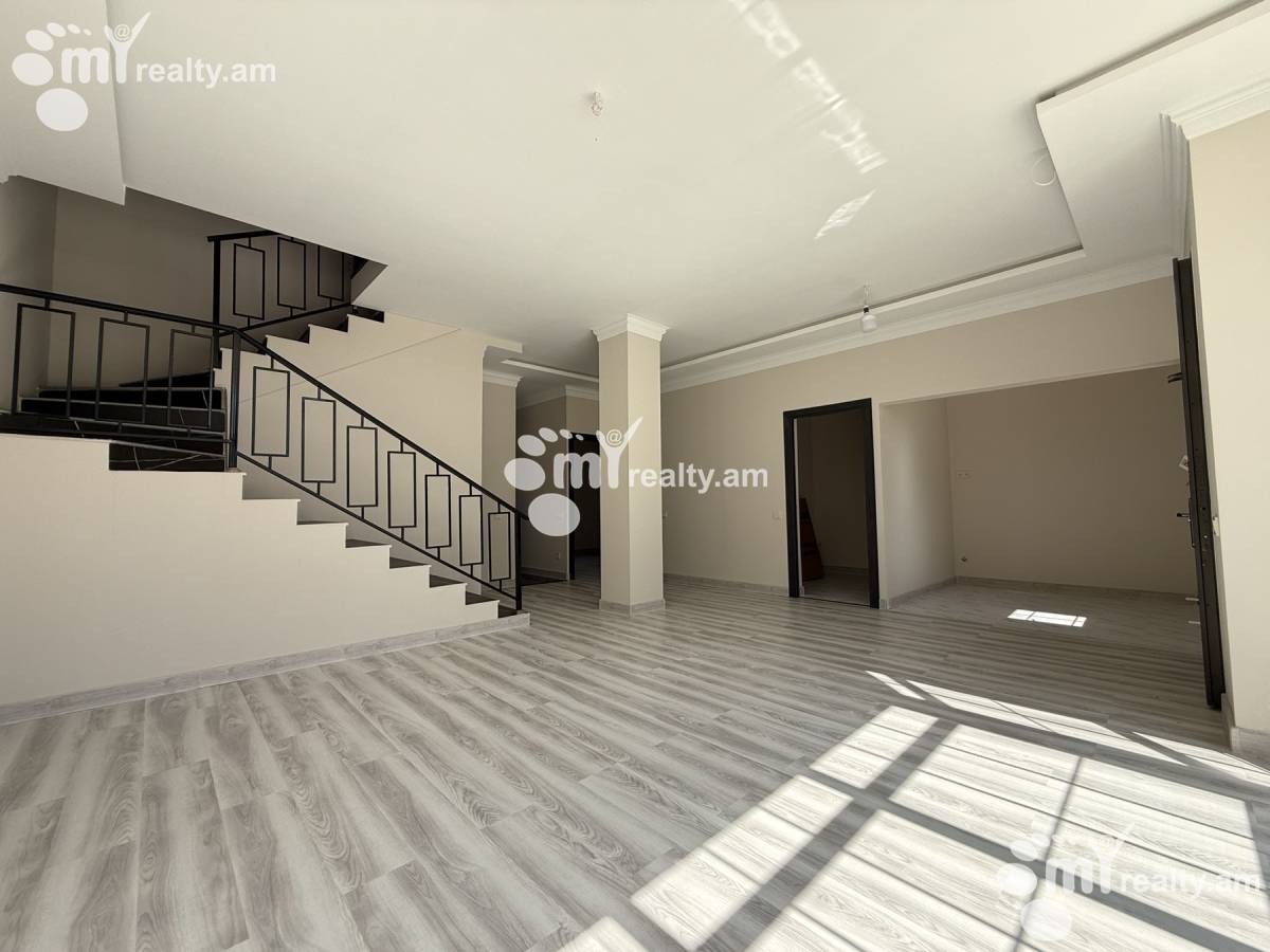 House for sale Davtashen 4 district, Dawtaschen Yerevan, 156503