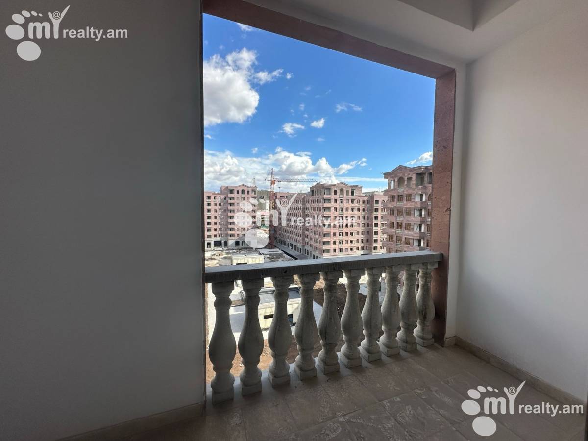 4 bedroom apartment for sale خیابان آدونس, عربگیر ایروان, 156734