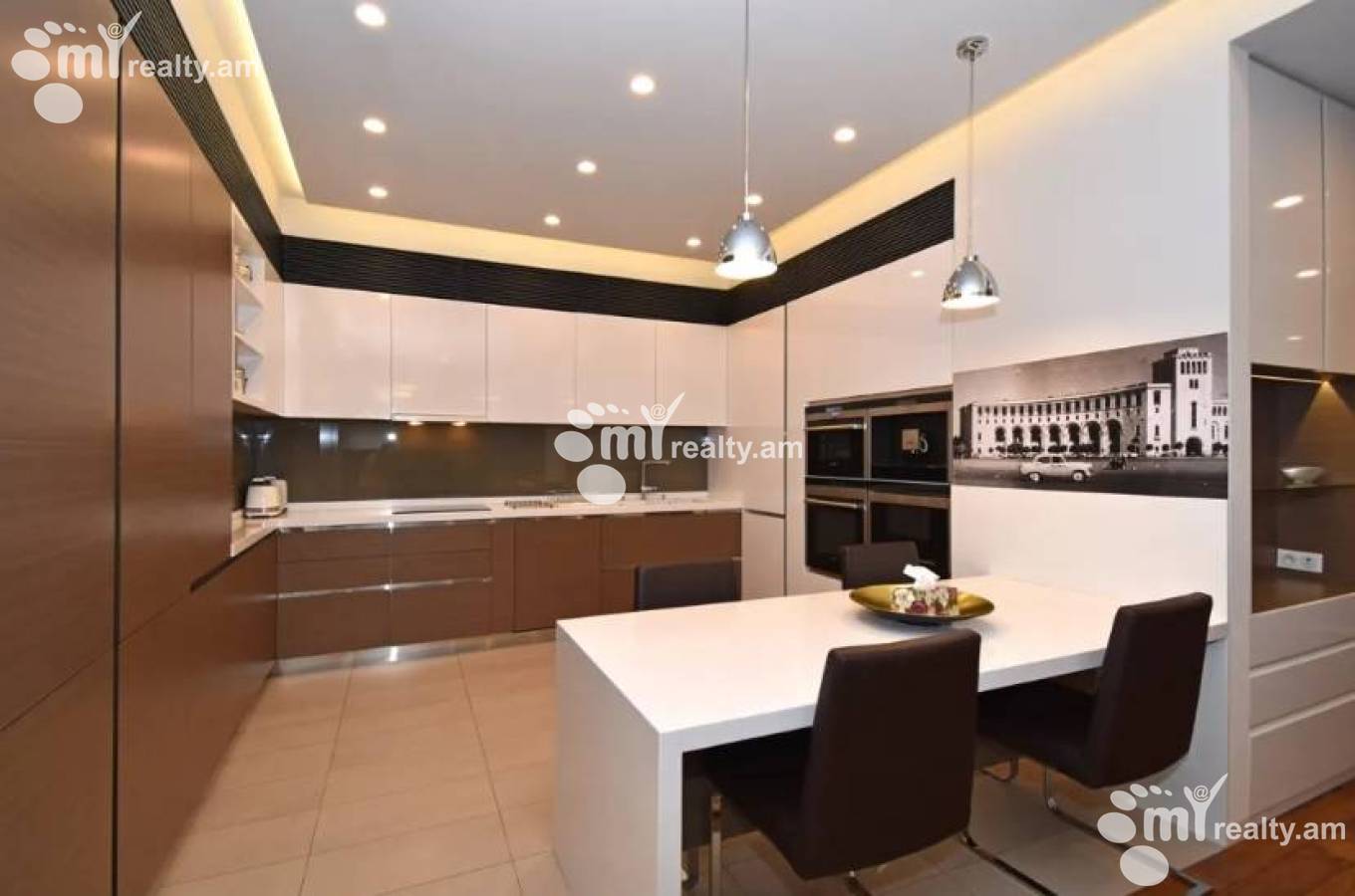 3 սենյականոց բնակարան վարձով Վարդանանց փող, Կենտրոն Երևան, 149946