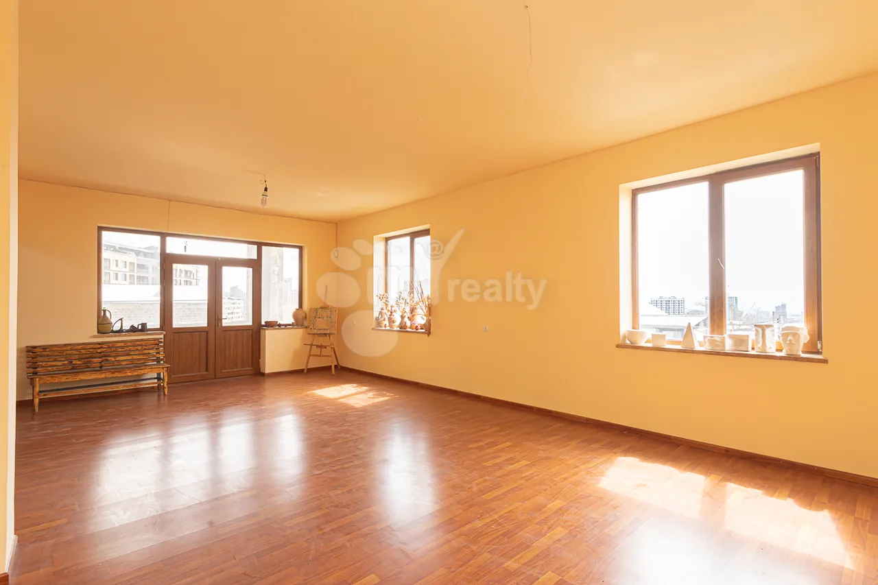 House for sale Davtashen 10 St, Dawtaschen Yerevan, 160095