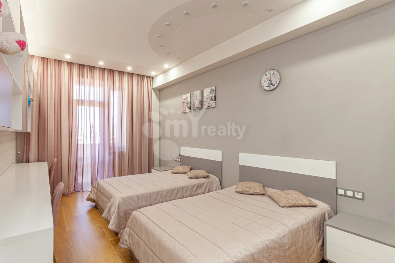 3 bedroom apartment for rent Mikoyan St, Davtashen Yerevan, 159435