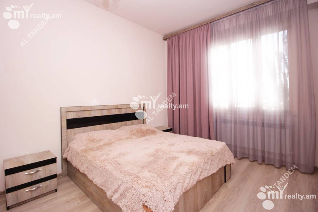3 bedroom apartment for sale Yekmalyan St, Center Yerevan, 159046