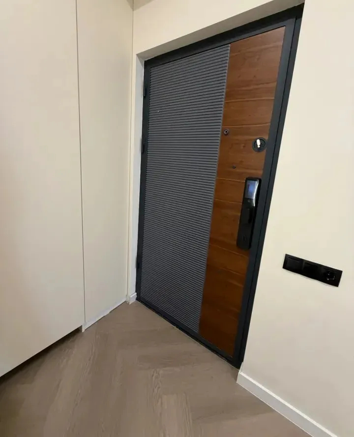 3 սենյականոց բնակարան  Գոգոլի փող., Քանաքեռ-Զեյթուն Երևան, 159685