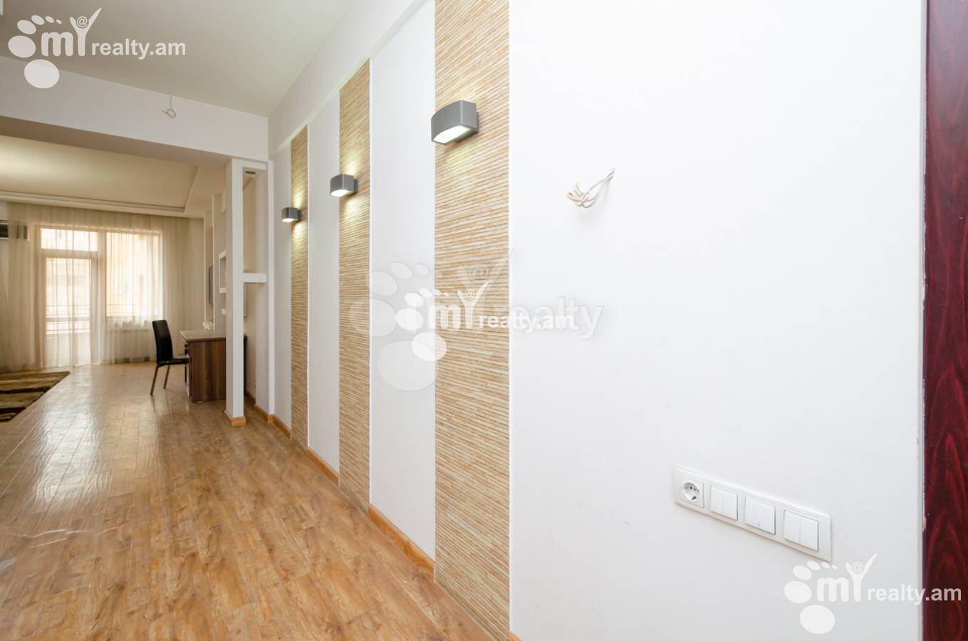 3 bedroom apartment for sale Mashtots Ave, Center Yerevan, 138013