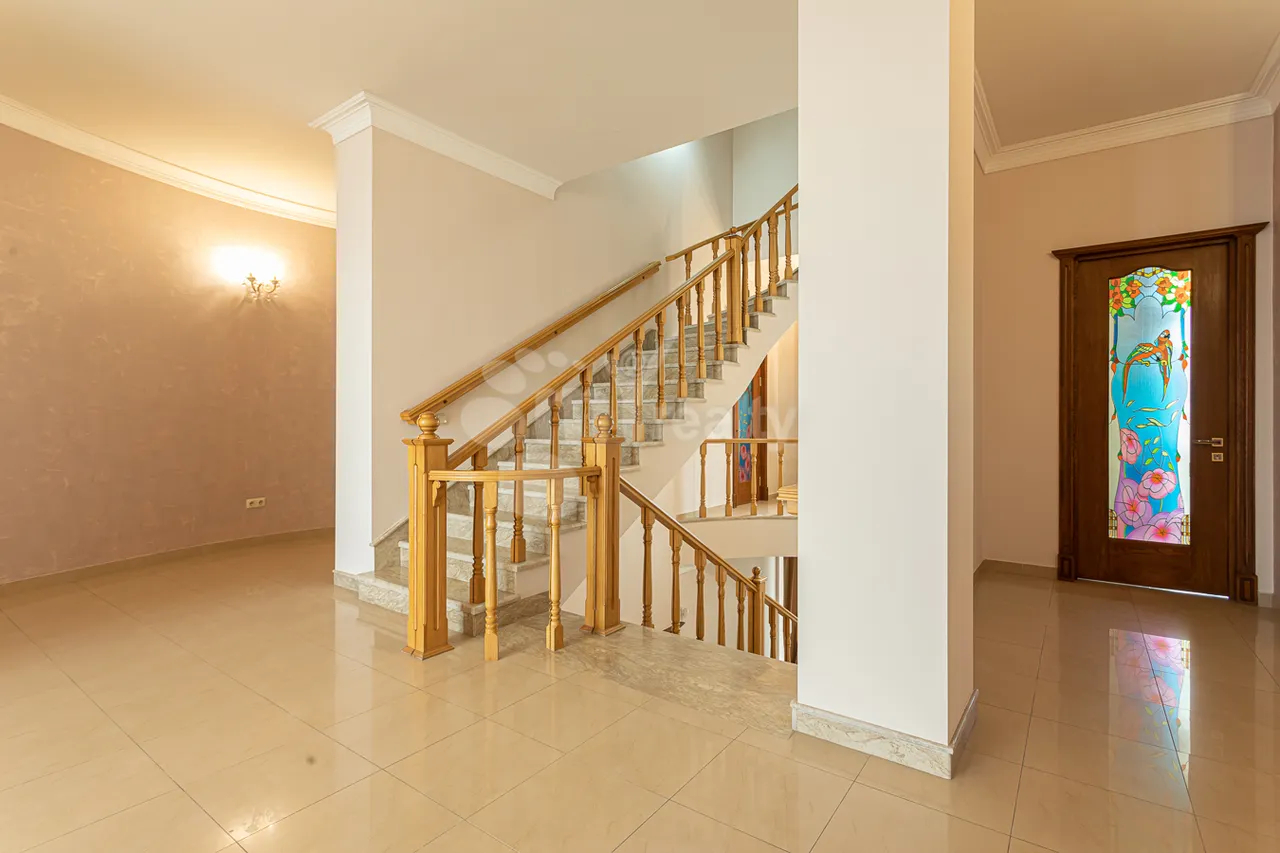 House for sale خیابان زاراف آقبیور, آوان ایروان, 159132