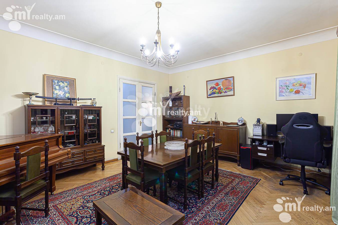 4 bedroom apartment for sale Zarobyan St, Center Yerevan, 153688