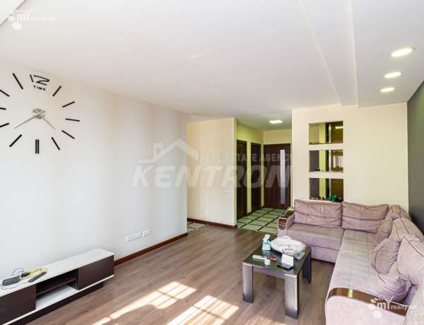 3-senyakanoc-bnakaran-vacharq-Yerevan-Center