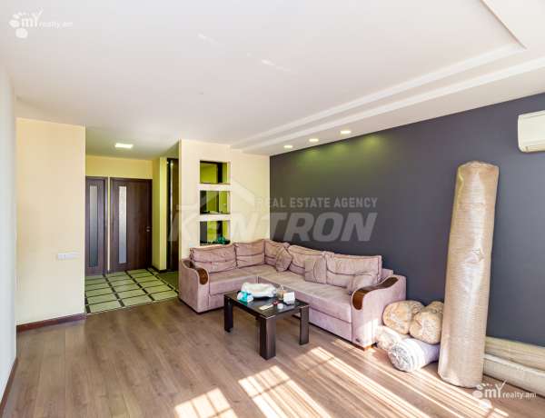 bnakaran/3-senyakanoc/E.+Qochar+St/Center/Yerevan