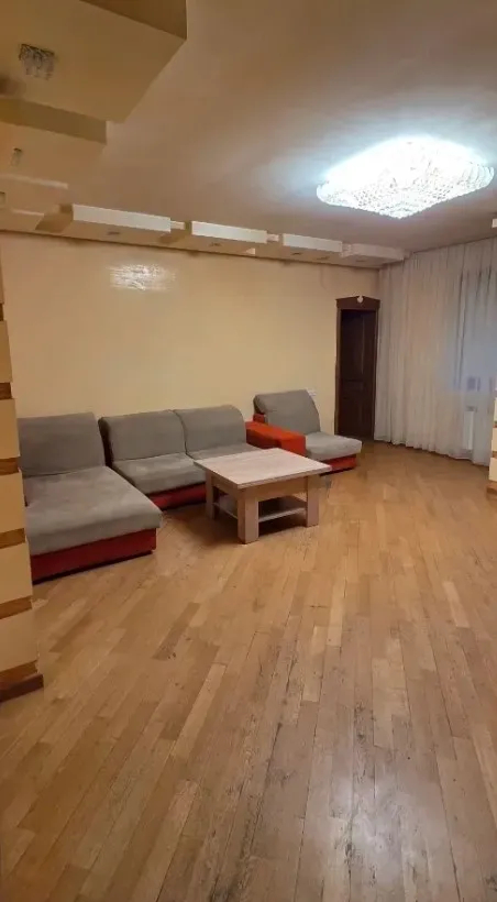 kupit-kvartiru/1-komnatnaya/Paruyr+Sevak+2th+street/Avan/Yerevan