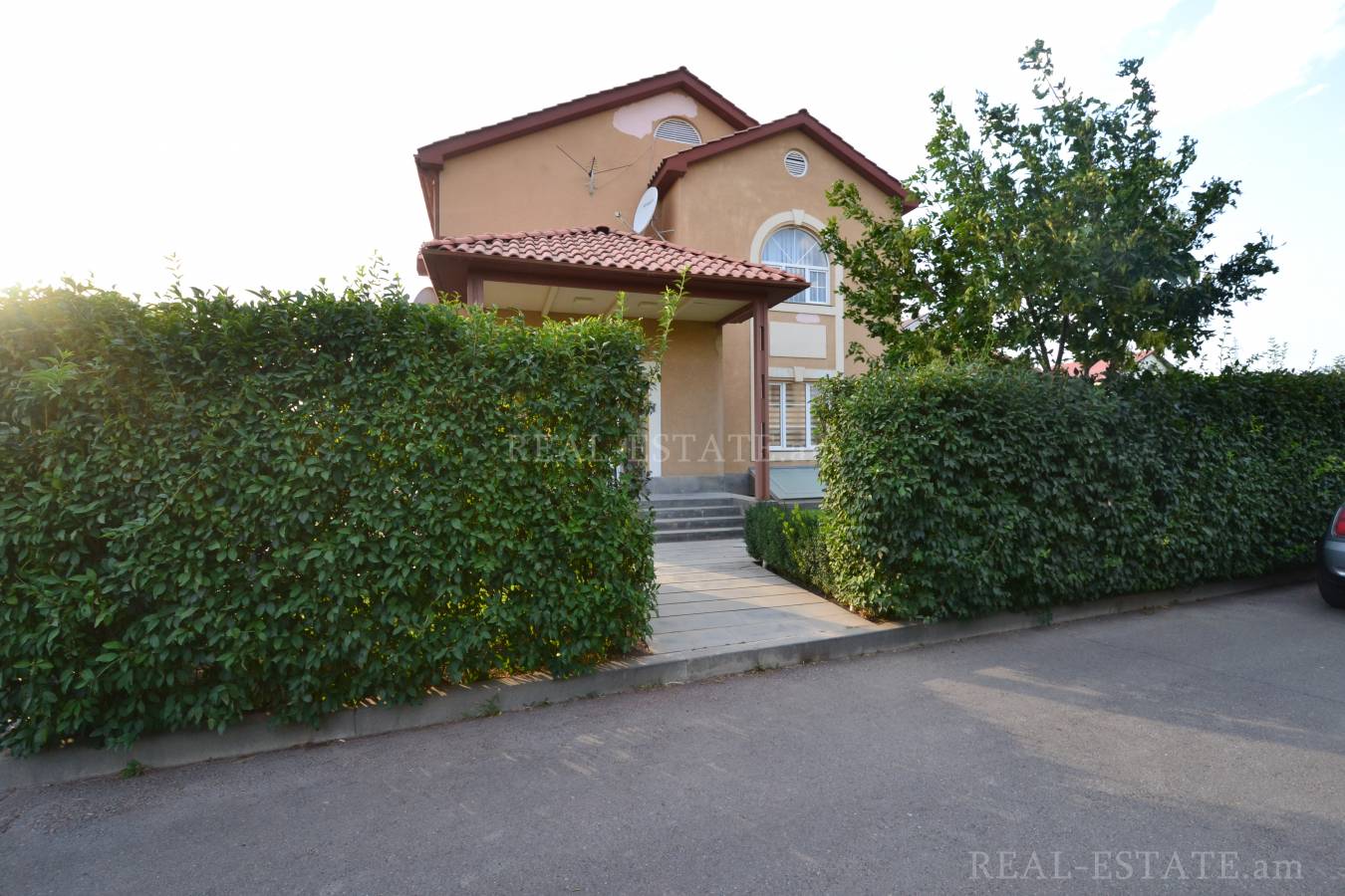House for rent Arpa, Vahagnie Yerevan, 123002