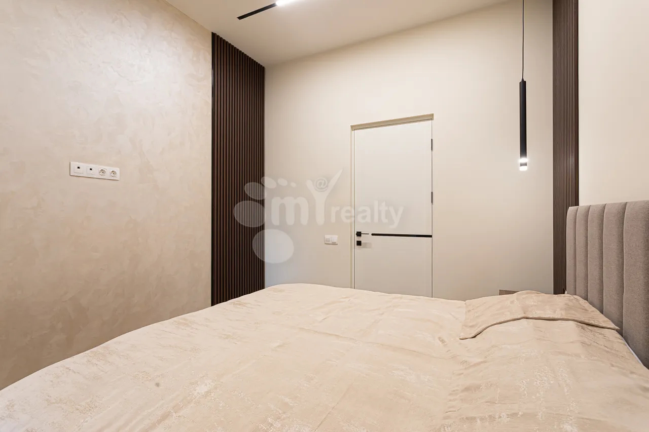 3 bedroom apartment for rent خیابان امیریان, مرکز شهر ایروان, 157289