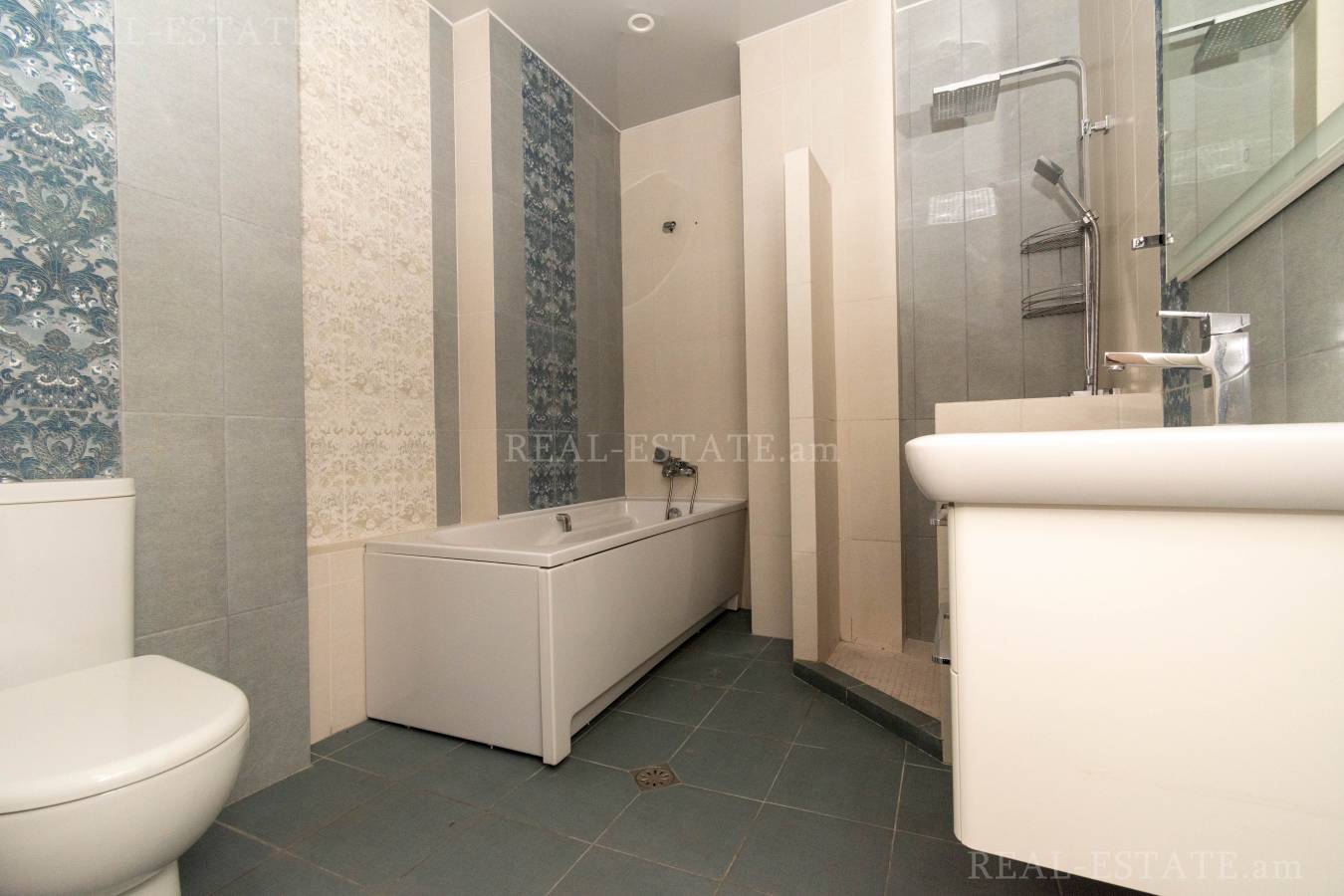 5 bedroom apartment for sale Lvovyan St, Nor-Nork Yerevan, 124058