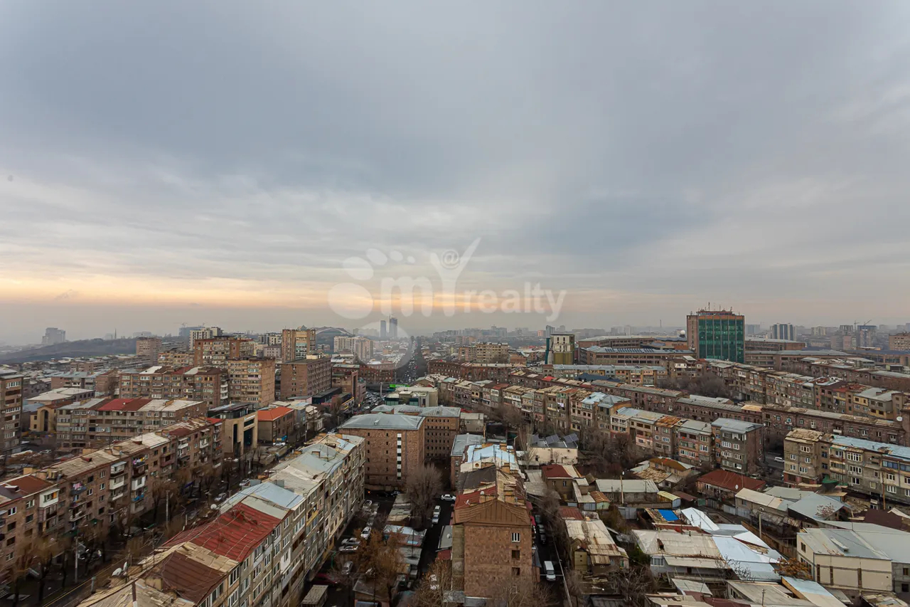 5 սենյականոց բնակարան  Գյուլբենկյան փող, Արաբկիր Երևան, 159417