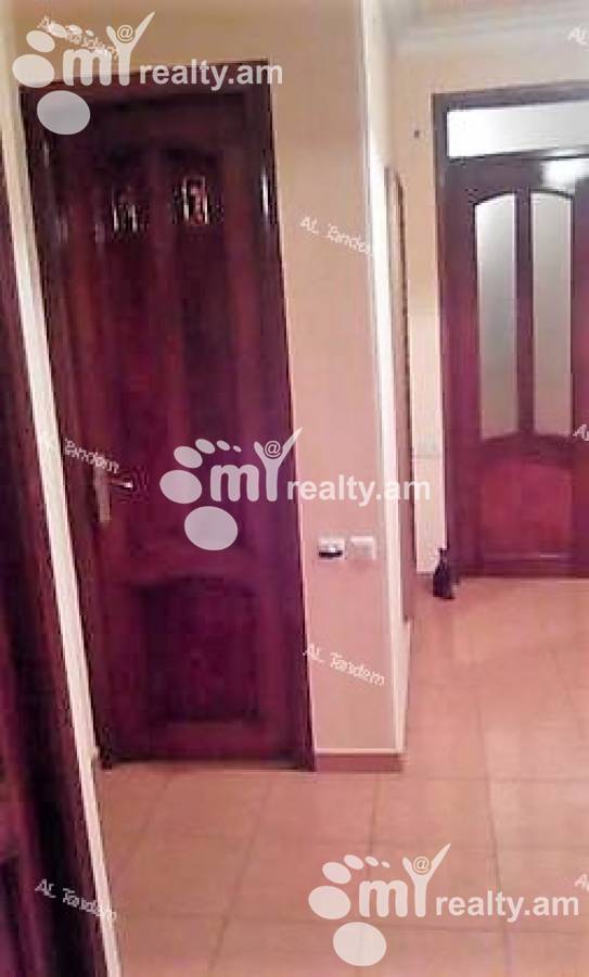 4 bedroom apartment for sale Khanjyan St, Center Yerevan, 122669