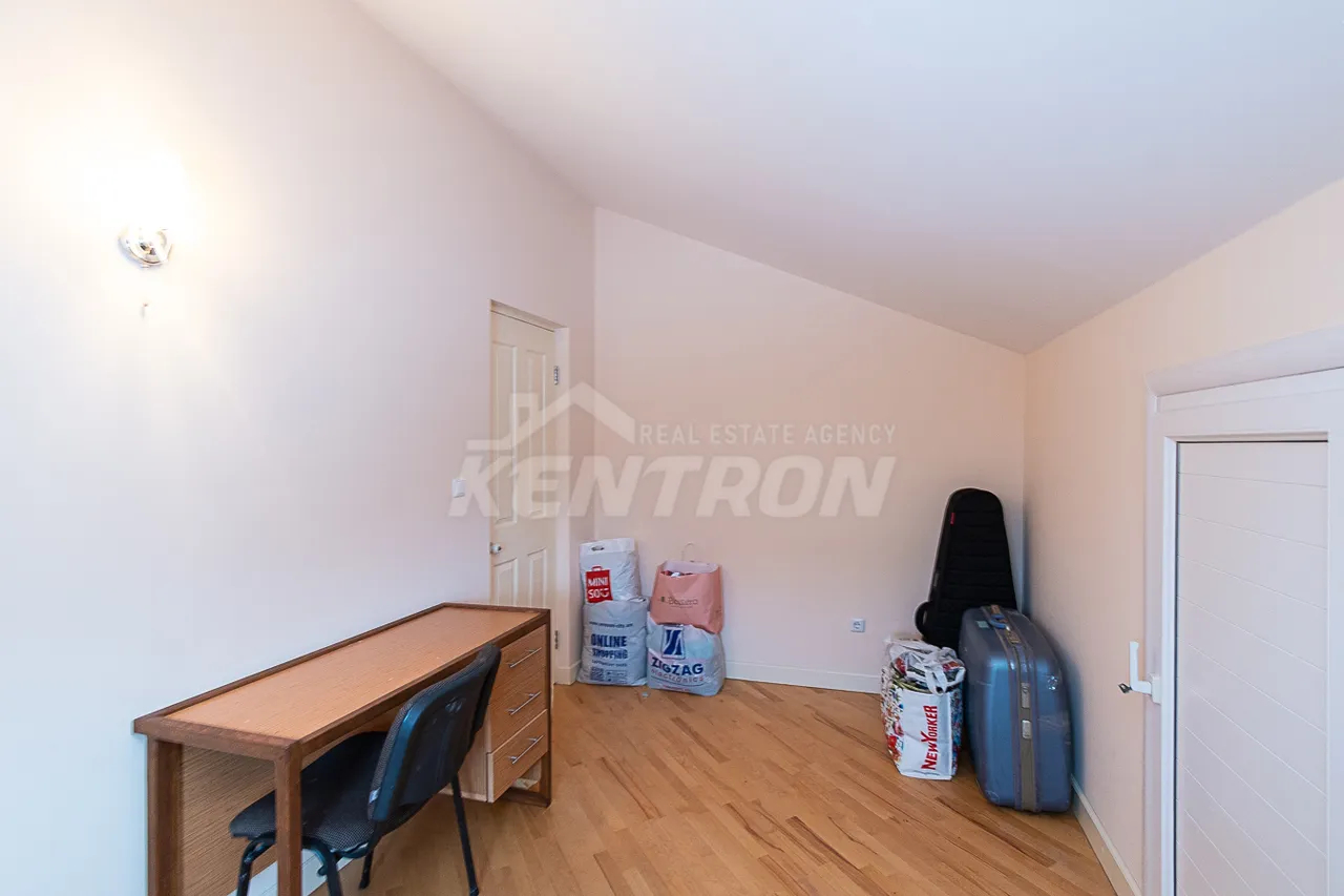 House for sale Vahakni District, Vahagnie Yerevan, 159111