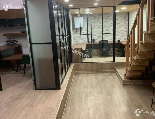 komercion-vacharq-Yerevan-Center