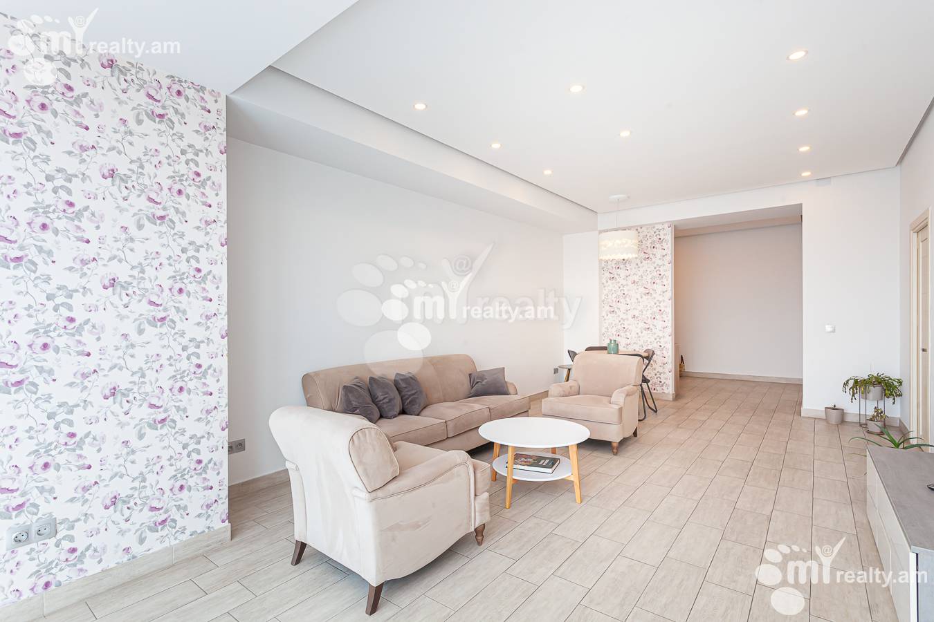 3 bedroom apartment for rent Tsitsernakaberd Highway, Center Yerevan, 148665