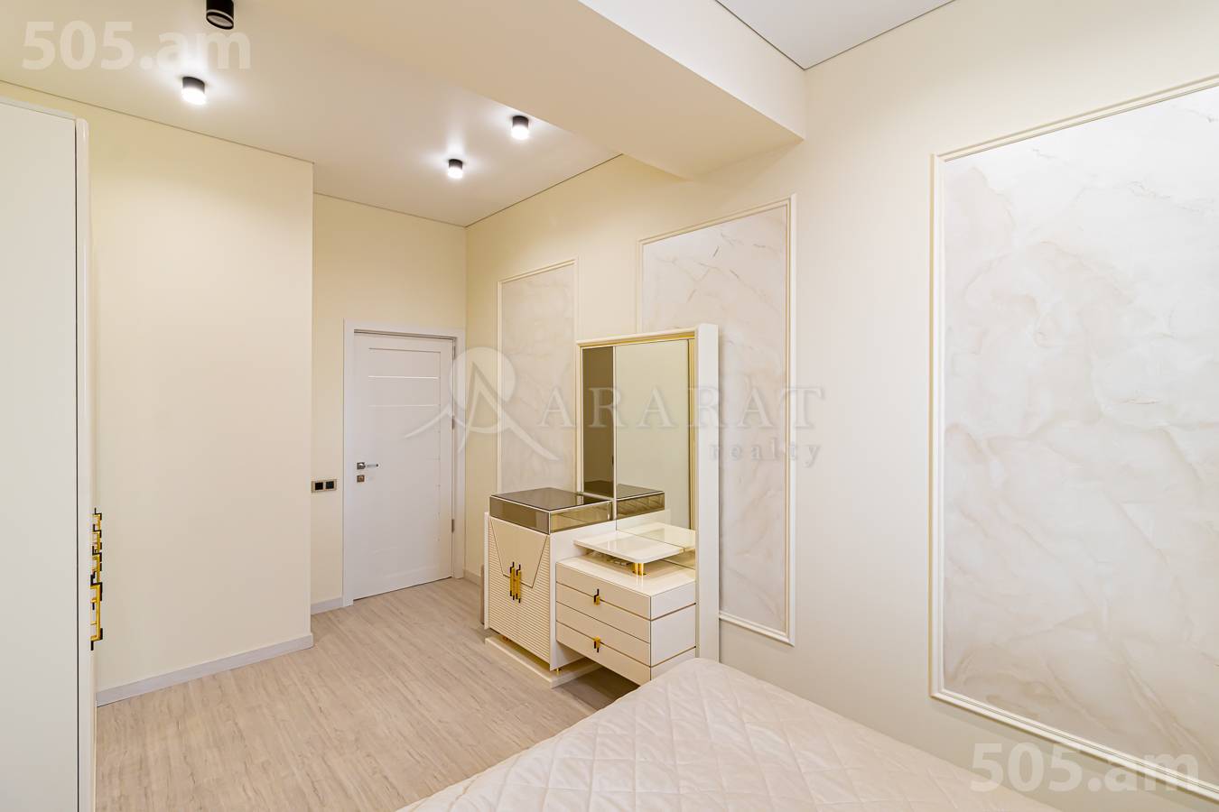 2 bedroom apartment for sale خیابان زاراف آقبیور, آوان ایروان, 154005