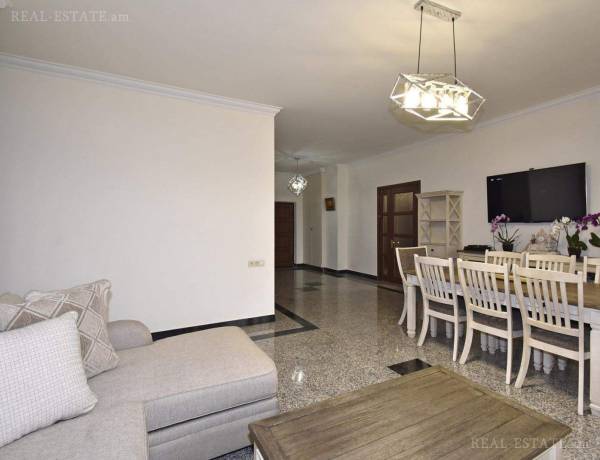 4-senyakanoc-bnakaran-vacharq-Yerevan-Center