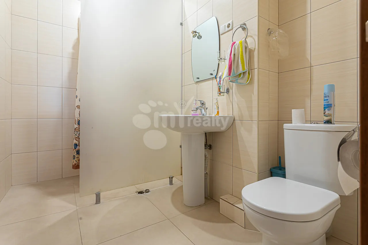 3 bedroom apartment for sale Aram St, Center Yerevan, 158034