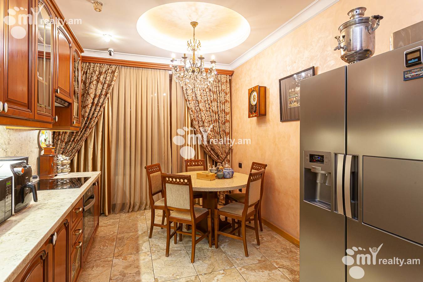 3 bedroom apartment for rent خیابان آدونس, عربگیر ایروان, 154260