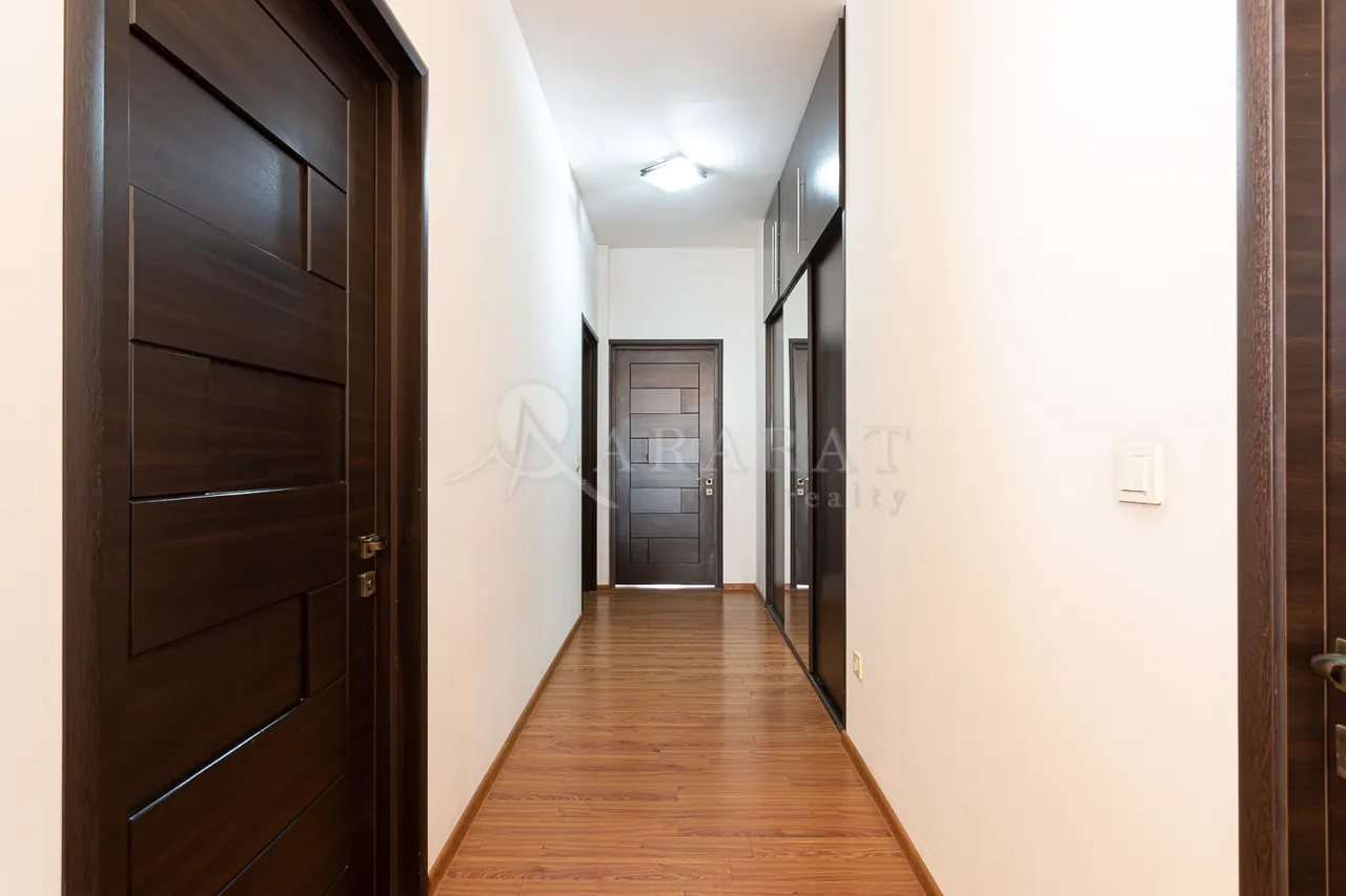 4 սենյականոց բնակարան վարձով Անտառային փող, Կենտրոն Երևան, 158972